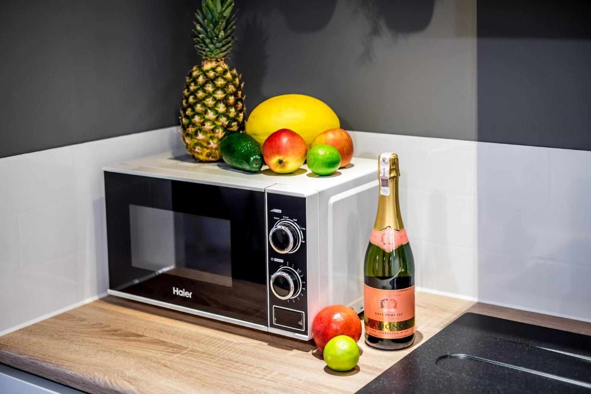 Rent Like Home - Wlodkowica 33 Wroclaw Ngoại thất bức ảnh
