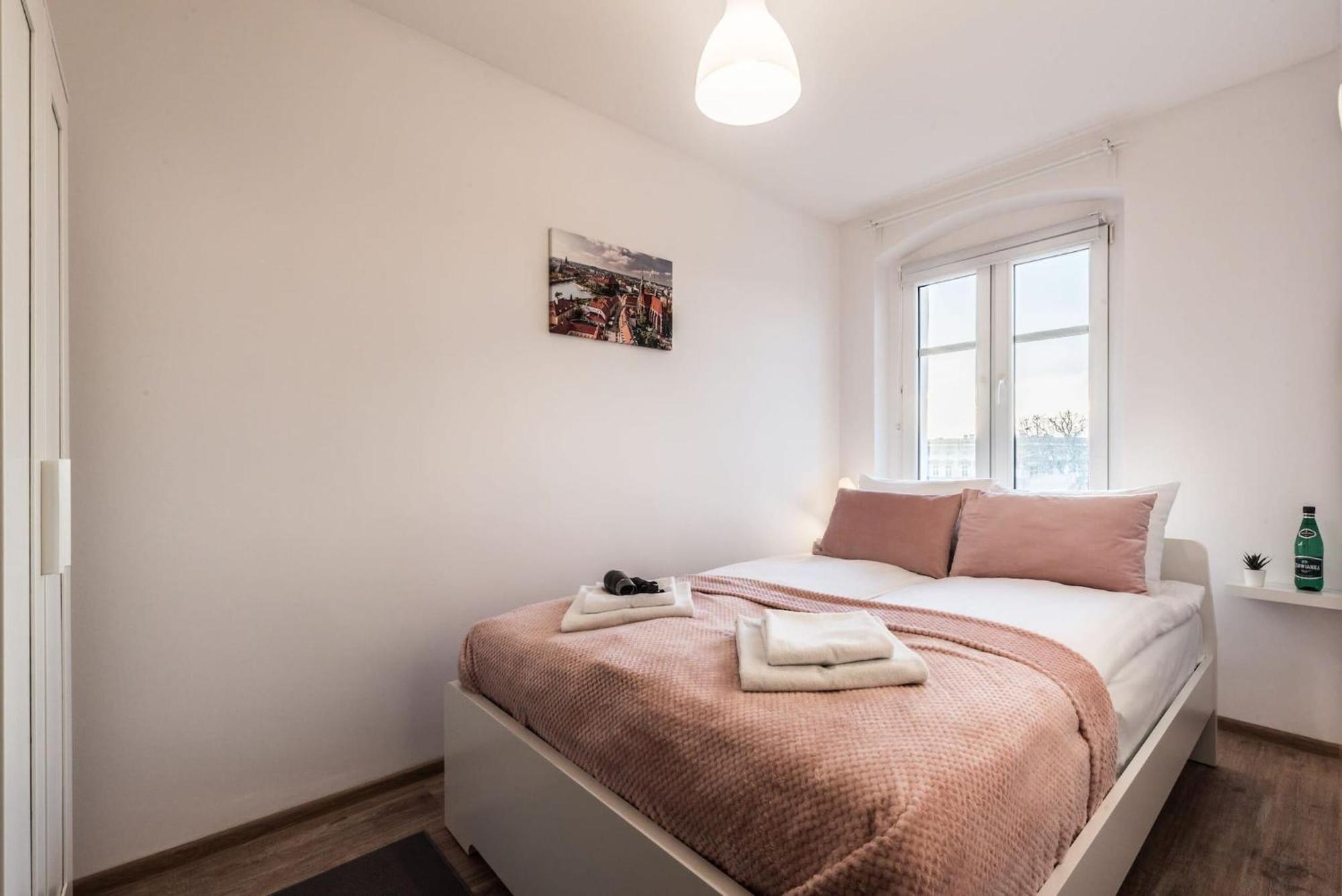 Rent Like Home - Wlodkowica 33 Wroclaw Ngoại thất bức ảnh